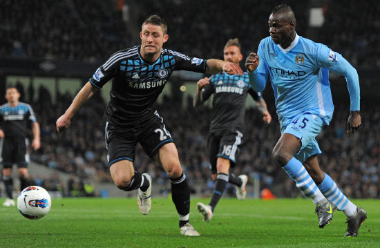 以及在新球 以及在新球